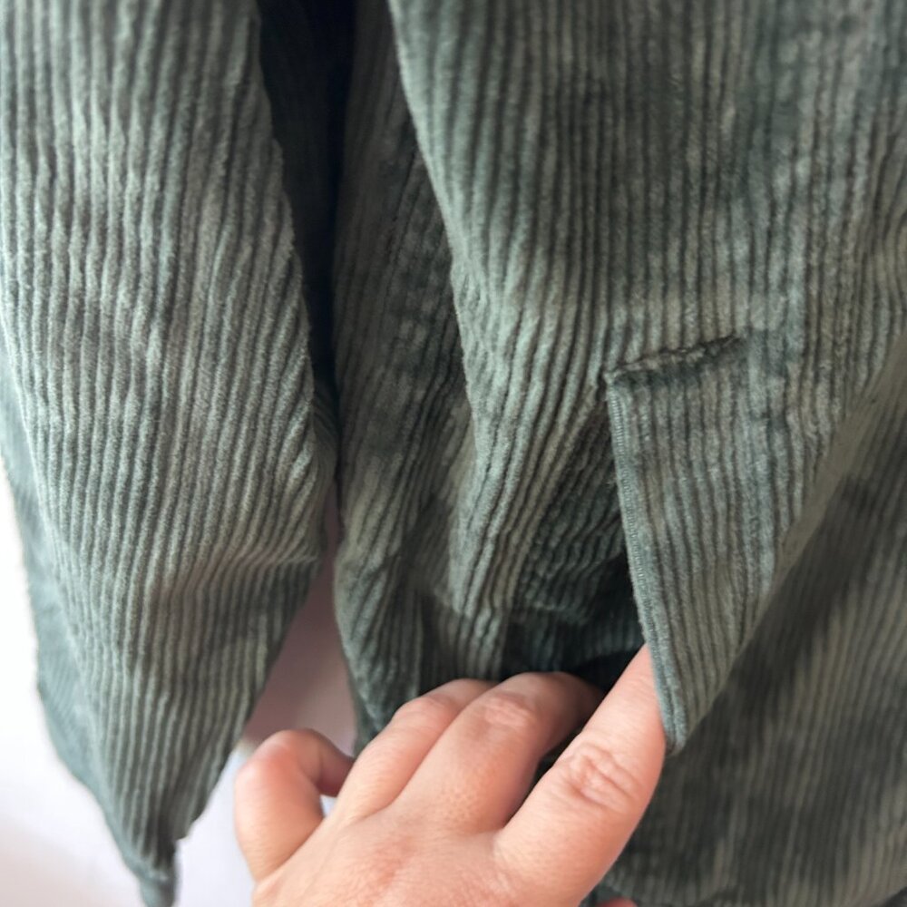Denim & Co Green Corduroy Jacket Womens Medium Button Front Pockets Regency - Picture 5 of 6